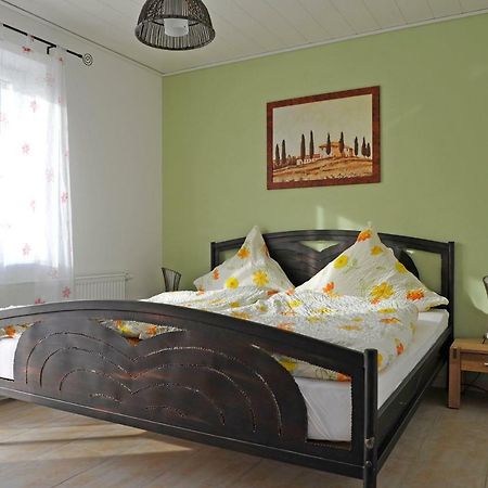 Kinheim Gaestehaus Vinaria מראה חיצוני תמונה