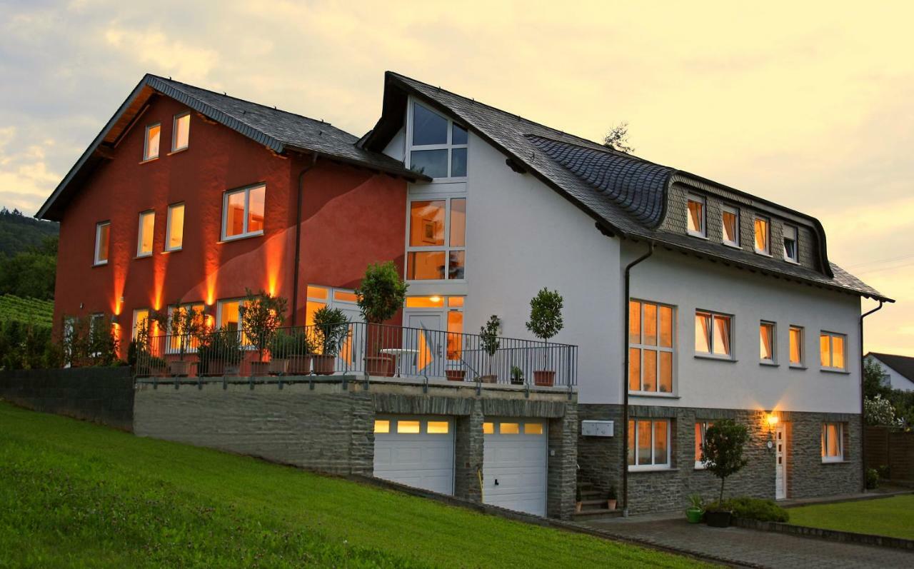 Kinheim Gaestehaus Vinaria מראה חיצוני תמונה