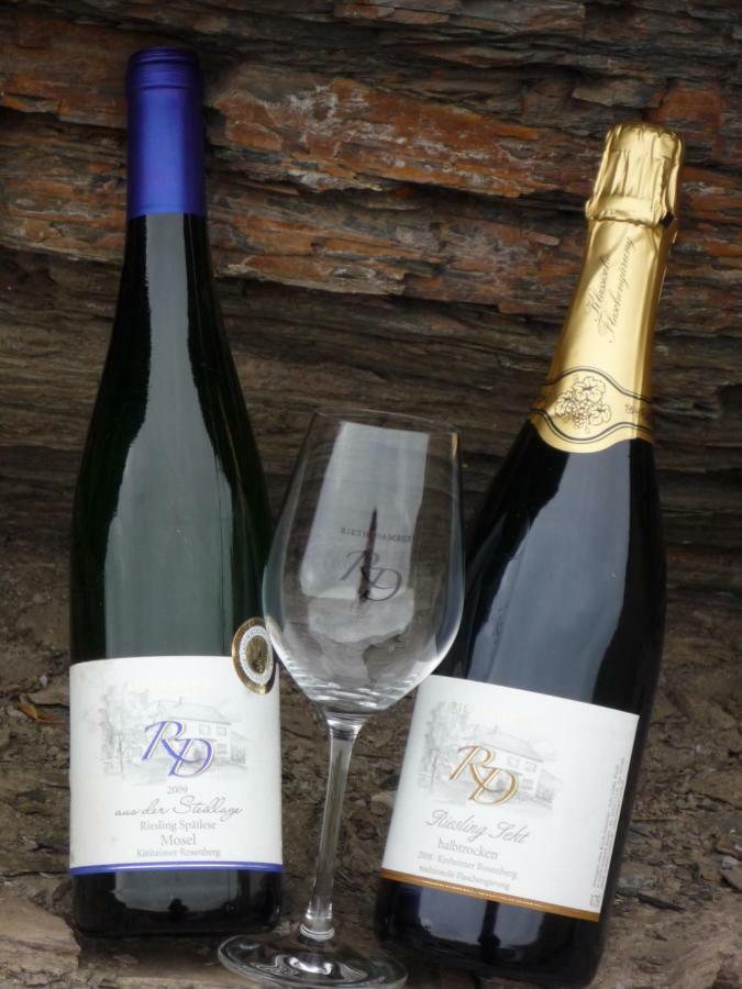 Kinheim Gaestehaus Vinaria מראה חיצוני תמונה
